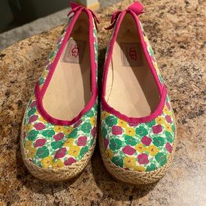 Girl UGG Flats